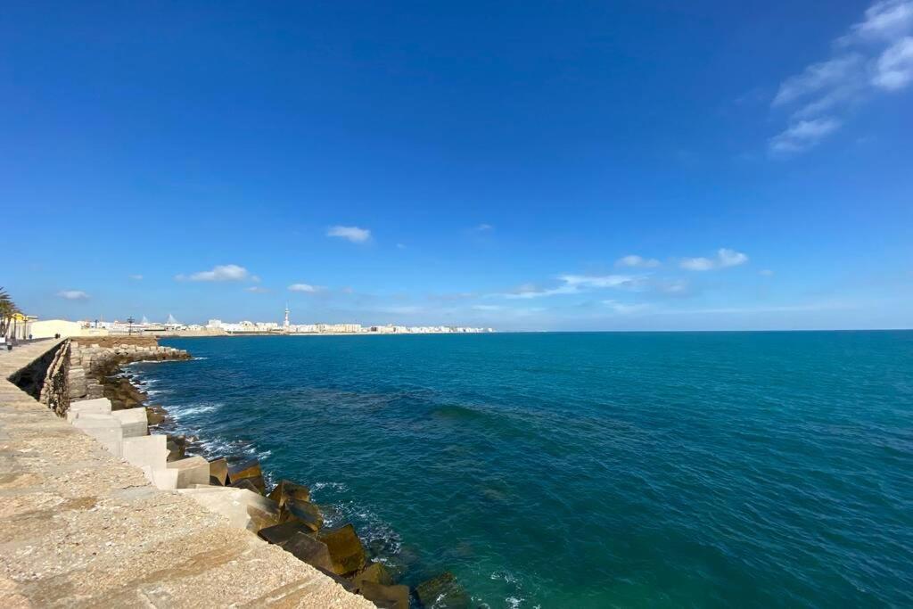 Mirador Playa Caleta Cadiz Centro Grupo Ac Gestion Apartment Exterior foto